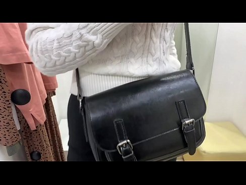 ❤️ Bonhora paruzhinji rwehure rechidiki FeralBerry ane dildo mukamuri yakakodzera ❤️  ❤
